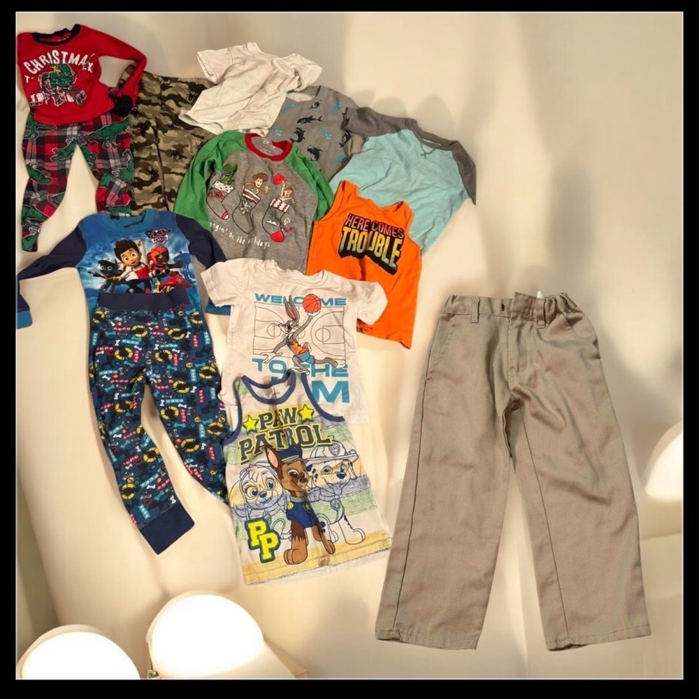 11pc bundle lot size 4T 2pj 1 pj pants 7 shirts 1pants no stains or wear